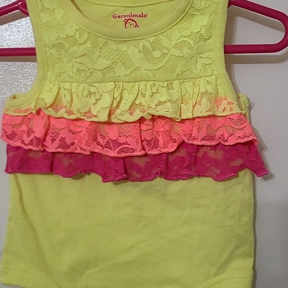 GARANIMALS Bright Yellow Sleeveless Baby Bottom Snap Bodysuit - Size: 6-9 Months